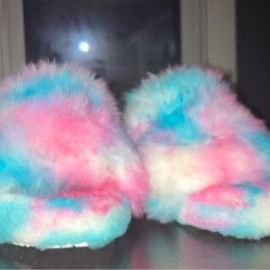 Limited addition- cotton candy Uggs vary comfortable and cutee